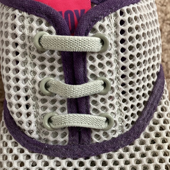 EYUSHIJIA Quick Drying Mesh Slip On Water Shoes - Picture 4 of 8